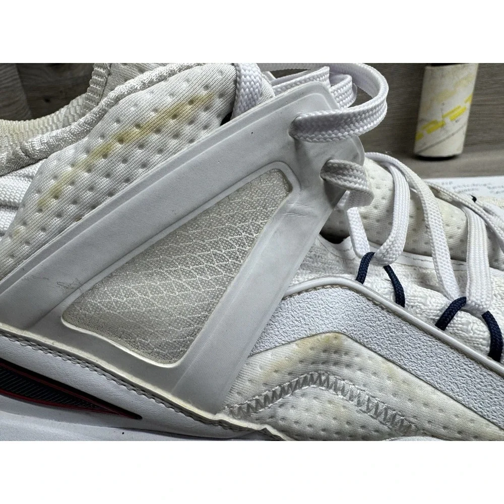 Fila Octane 2A Shoes Mens Size 14  White Leather Basketball Sneakers